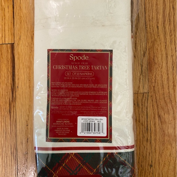 SPODE - CHRISTMAS TREE TARTAN Plaid - Set of 4 - 20x20 CLOTH NAPKINS - NEW - Picture 4 of 5